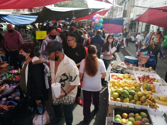 Sin condiciones para reabrir tianguis y mercados los domingos en Morelia