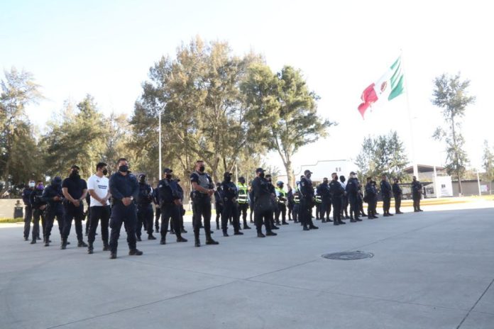 Inicia SSP entrega de más de 5 mil uniformes a personal operativo de la Policía Michoacán