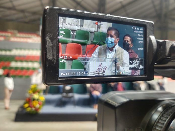 Adultos mayores en Michoacán, tienen miedo de vacunarse contra covid-19