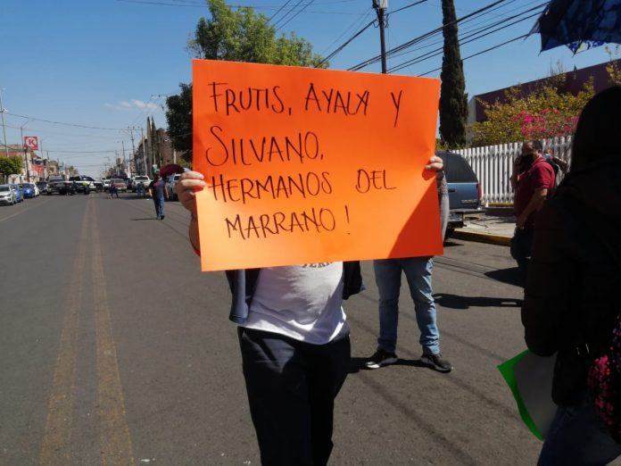Mientras la CNTE se dirige a CDMX, Poder de Base de manifiesta en la SEE