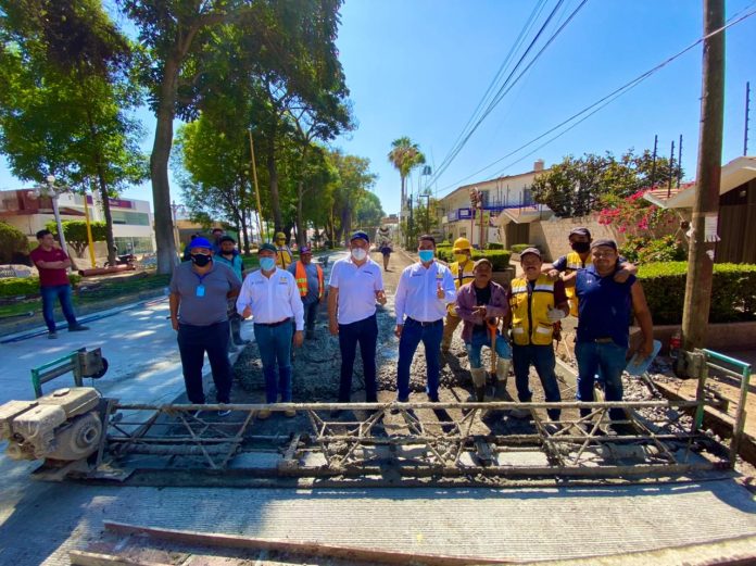 Impulsamos el desarrollo de Uruapan con obras de alto impacto: Miguel Paredes
