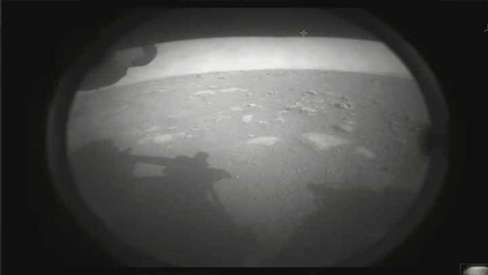 El Perseverance aterriza en Marte en busca de señales de vida microbiana