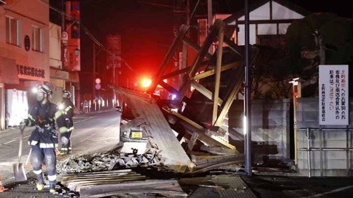 Fuerte temblor de 7.1 grados en la escala de Richter sacude Japón