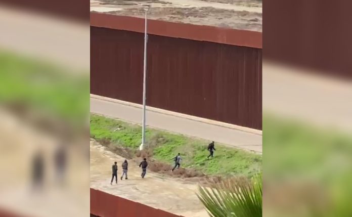 3200 niños detenidos por patrulla fronteriza