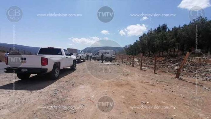 Dentro de bolsas abandonan ejecutado en Chilchota