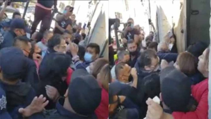 Acusan a Baltazar Gaona de agredir a mujeres con apoyo de policía municipal