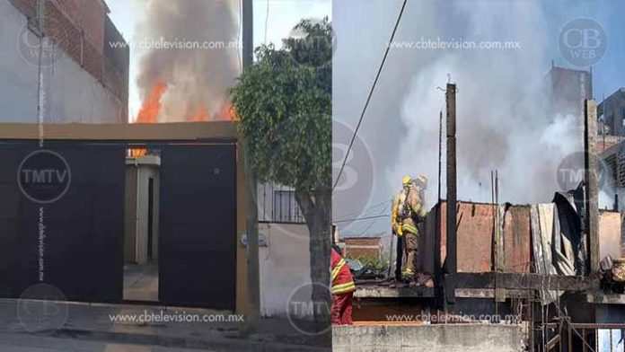 Arde en llamas vivienda en Uruapan