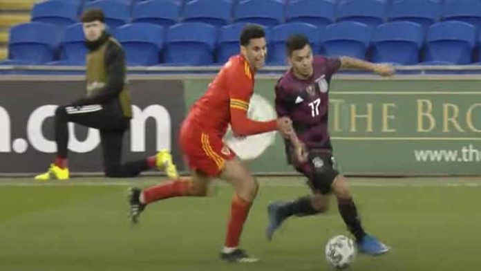 México pierde por la mínima en su partido ante Gales