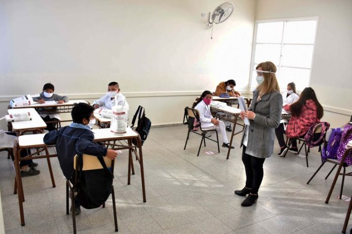 El 20 de septiembre posible regreso a clases presenciales en Michoacán nivel básico