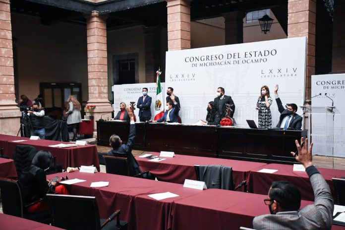 Regresarán el 70% de los funcionario que pidieron licencia por elecciones
