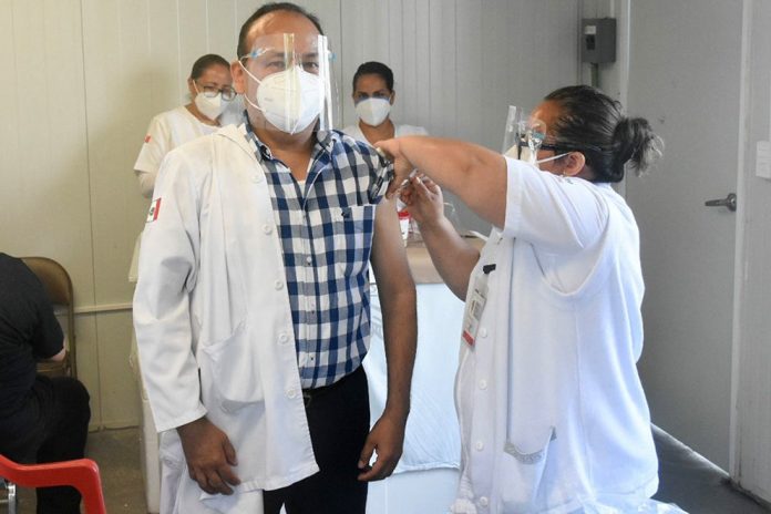 Autoridades afinan últimos detalles para aplicación de vacuna contra Covid-19, en Morelia siete centros de aplicación