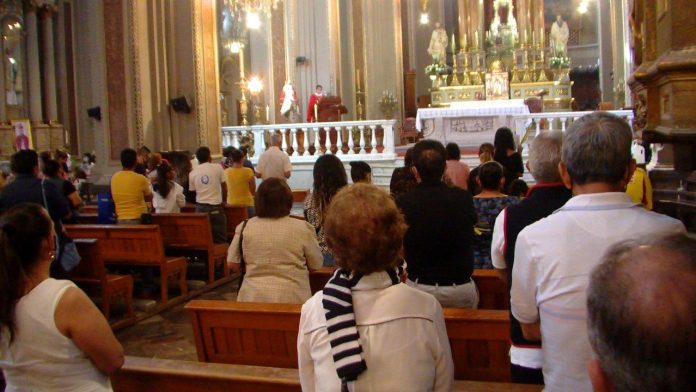 Catedral de Morelia a más del 50% de su capacidad por Domingo de Ramos