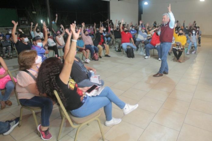Trabaja Alfredo Ramírez en vinculación de Morena con sectores sociales de Morelia