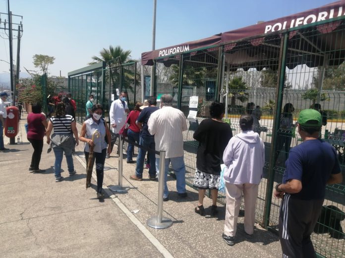 Con 11 módulos activos se realizó la aplicación de la segunda dosis contra Covid-19 en Morelia