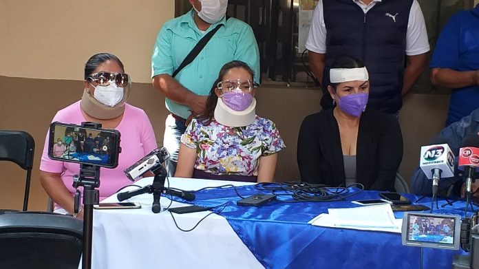3 mujeres fueron golpeadas en confrontación entre maestros; denunciarán agresiones