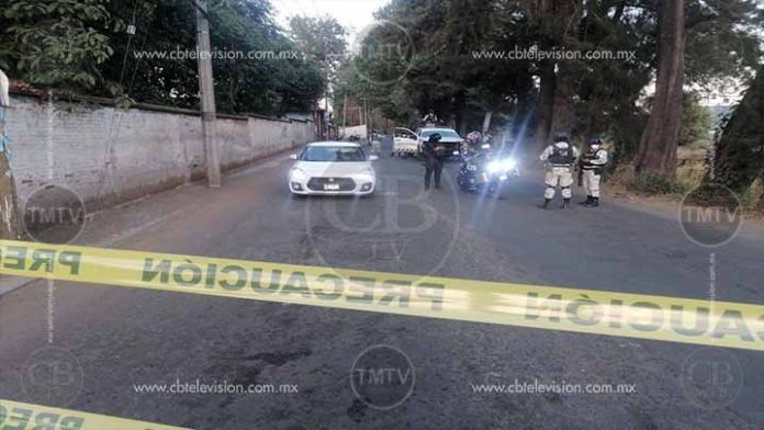 Lo ejecutan cuando viajaba en su auto por calles de Uruapan