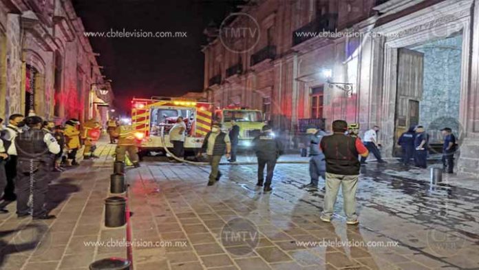 Corto circuito provocó incendio en Palacio de Gobierno de Michoacán