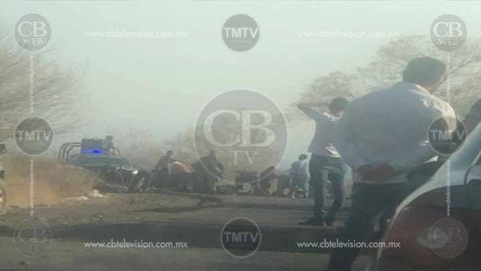 Visita de Coppola no calmó la pelea del narco en Aguililla