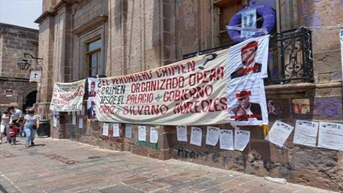 Este lunes 5 de abril se conmemora el cuarto aniversario de la Masacre de comuneros en Arantepacua, por lo que integrantes de dif