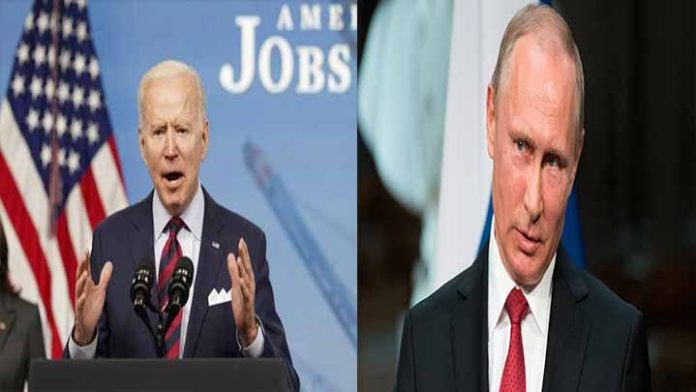 Biden pide a Putin rebajar tensiones, tras movilización militar en la frontera con Ucrania