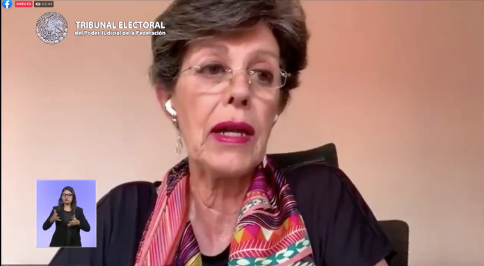 En este momento se lleva a cabo la sesión del TEPJF para resolver los casos de Morón y Macedonio