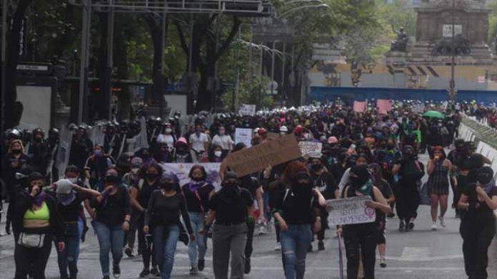 Nueva marcha feminista en la Ciudad de México