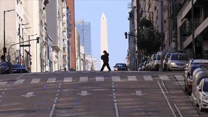 Argentina volverá al confinamiento para evitar colapso en hospitales