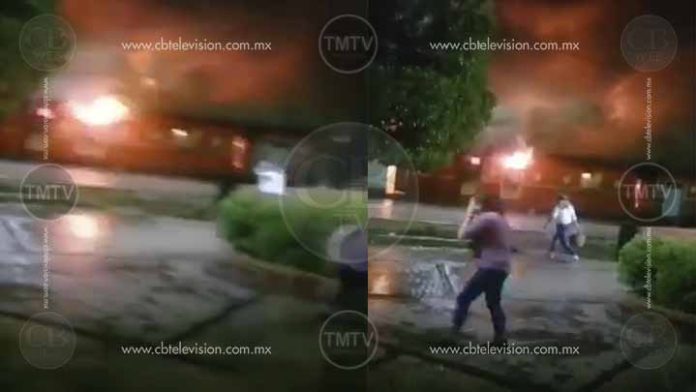 Sicarios queman casa a familia de Zinapécuaro por no pagar cuota