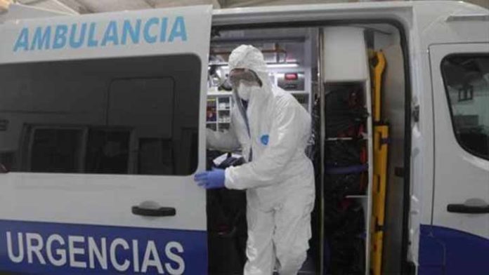 Joven de 19 años muere por Covid, su familia llamó a emergencias y le recetaron paracetamol