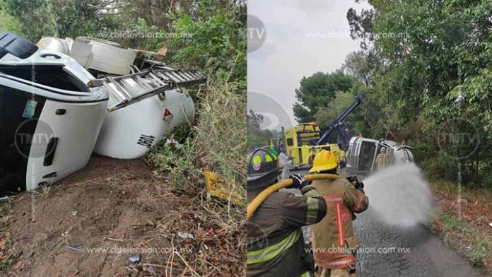 Vuelca pipa de gas LP en Ciudad Hidalgo