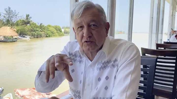 Dice AMLO que él respeta la veda electoral, que solo supervisa carretera Tampico-Veracruz