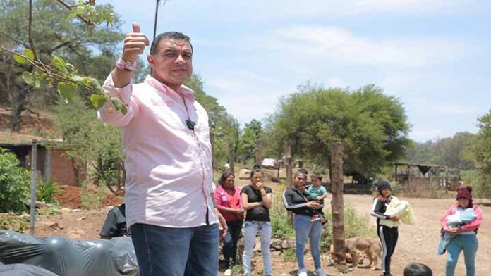 Debemos cambiar a los políticos de siempre: Abelardo Hernández