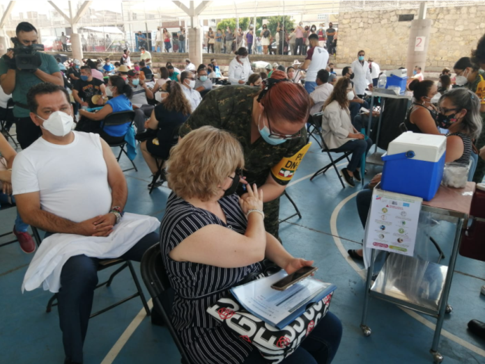 Mañana arranca vacunación para personas de 50 a 59 años en Zamora y Uruapan