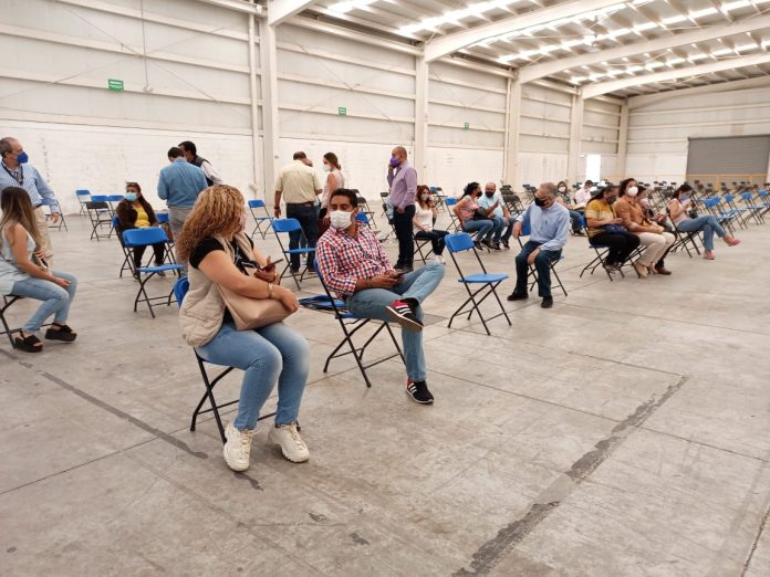 Reorganizan vacunación docente en región Sierra-Costa