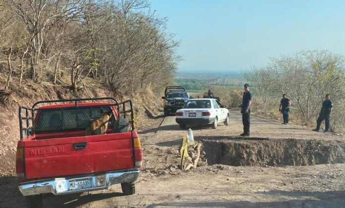 el-narcobloqueo-impidio-el-paso_0_76_1200_746