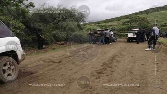 Hallan a dos mujeres degolladas en Tepalcatepec