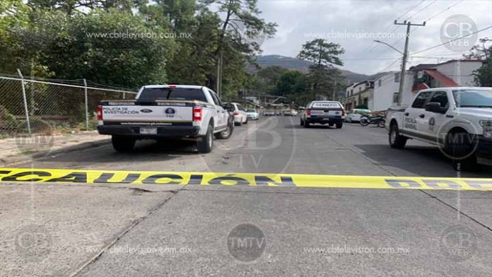 Matan a conductor de una camioneta en Uruapan