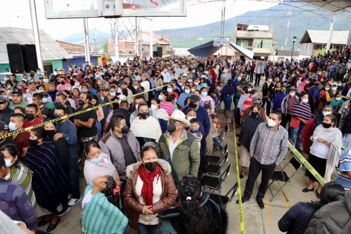 Se elige consejo de administración comunal en Santa Cruz Tanaco