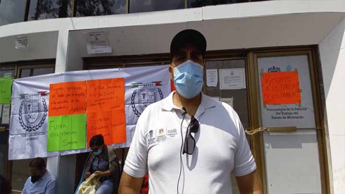 Más de 600 médicos y enfermeras demandan resolución de laudos laborales en Michoacán