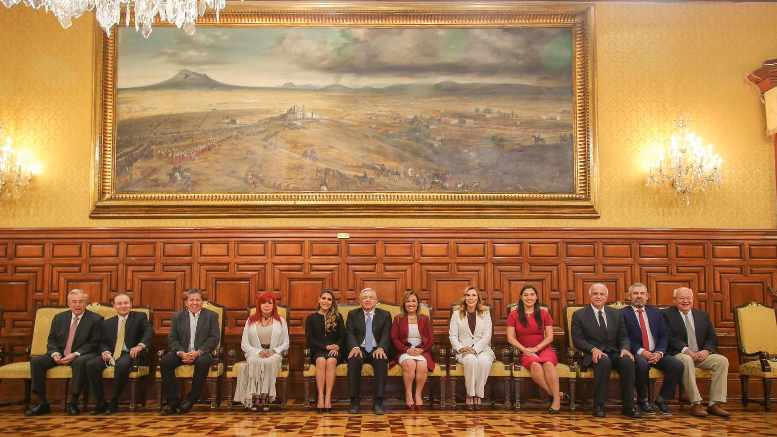 Bedolla y AMLO acuerdan coordinación plena por el desarrollo de Michoacán Bedolla y AMLO acuerdan coordinación plena por el desarrollo de Michoacán