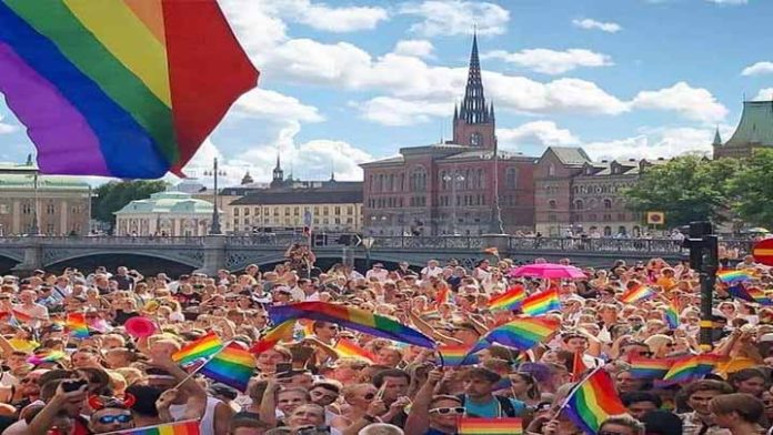 Acoso y violencia a la comunidad LGBT+ incrementó en el hogar durante pandemia