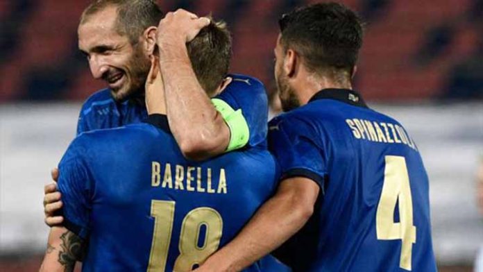 Italia golea y asegura su lugar en la siguiente fase de la Euro