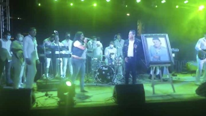 Amigos y Familiares dan el último adiós a José Manuel Zamacona