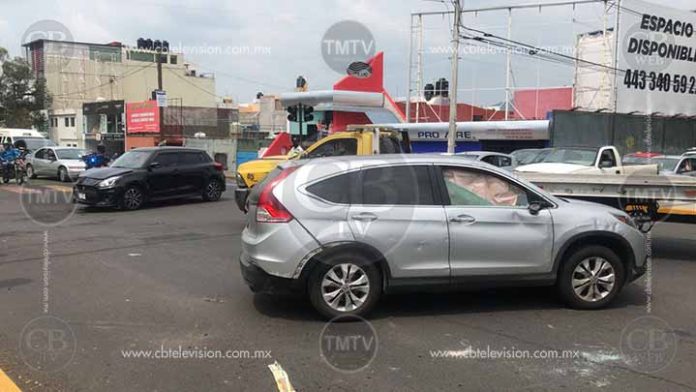 Choque sobre Ventura Puente y Solidaridad deja una fémina con crisis nerviosa