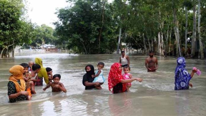 Bangladesh bajo el agua por inundaciones, hay almenos 21 muertos
