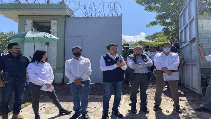 Comienzan mesas de trabajo en Aguililla con la federación