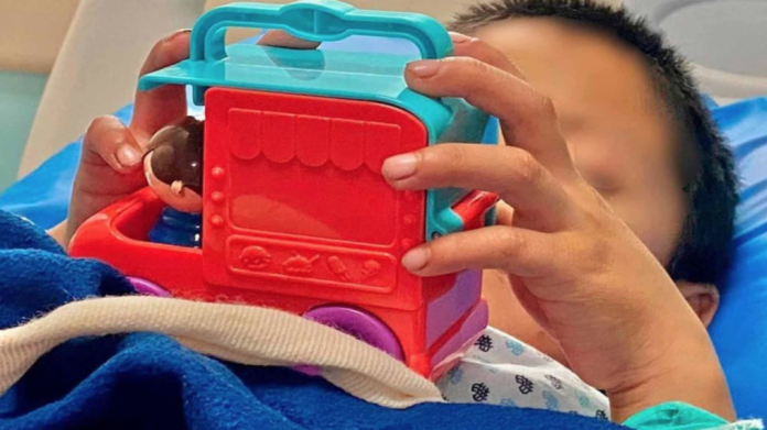 Niño que comió pan envenenado, despierta y reacciona favorablemente