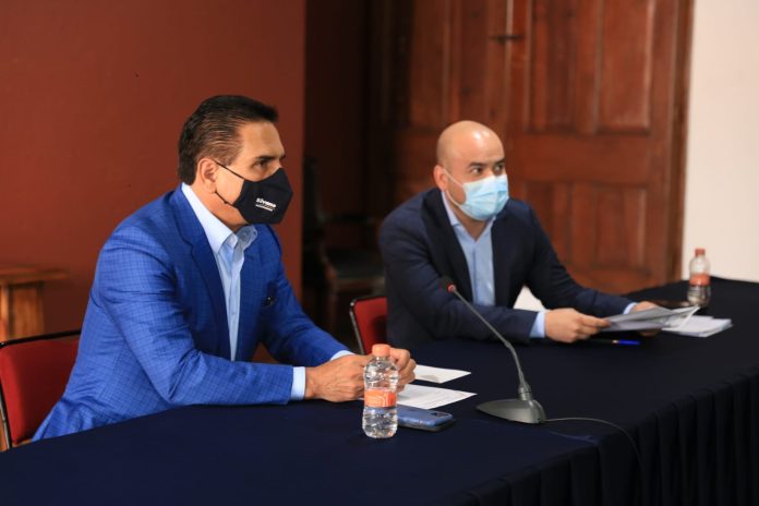 Silvano analiza estrategia para regreso a clases seguras