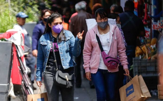 Jóvenes y no vacunados los más afectados por tercera ola de COVID