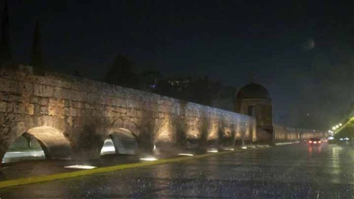 Acueducto estrena luminarias con una inversión de 400 mdp